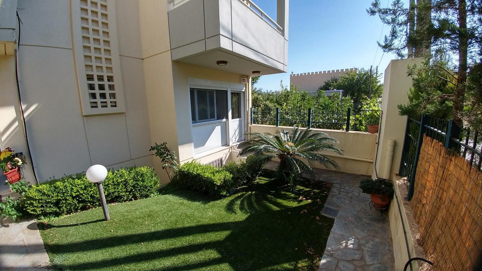 Cozy Apartments Near The Airport Artemida  Exterior photo